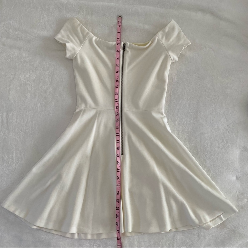 Alice & Olivia white mini dress - Picture 12 of 14